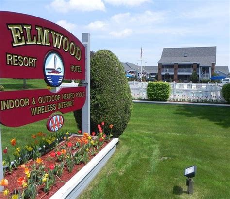 Elmwood resort wells maine - Enjoy free WiFi, free parking, and an outdoor pool. Our guests praise the clean rooms in our reviews. Popular attractions Wells Beach and Crescent Beach are located nearby. …